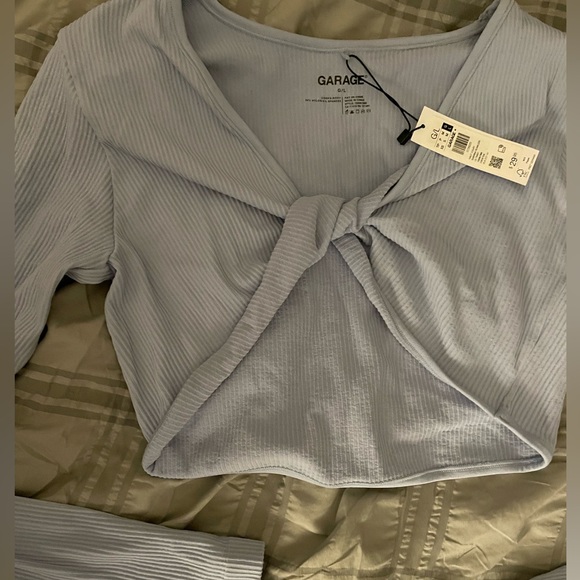 Garage Sexy Twist Blue Long Sleeve Ribbed Croptop - Picture 2 of 4